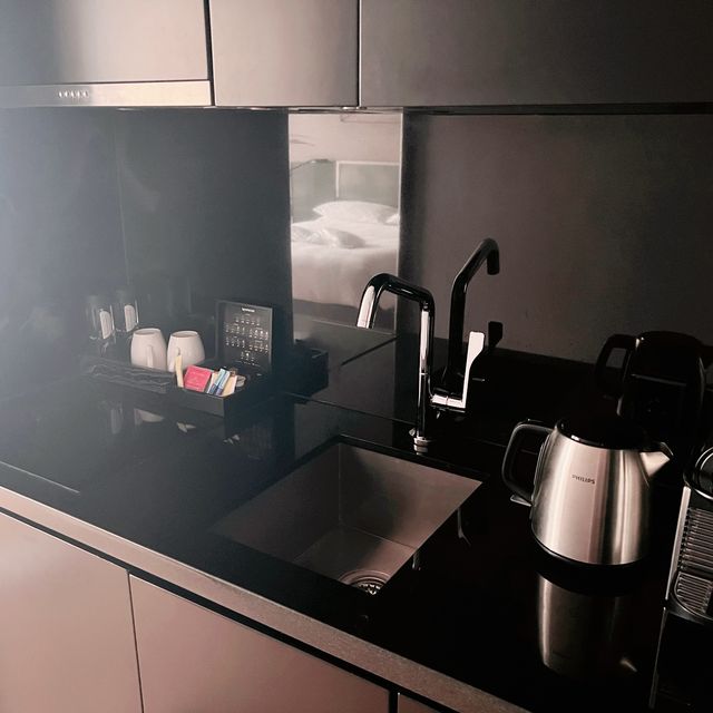 去酒店煮飯仔chill住食