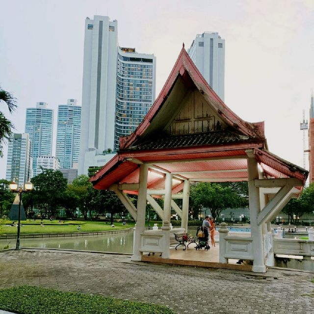 Benchasiri Park- Urban Park in city