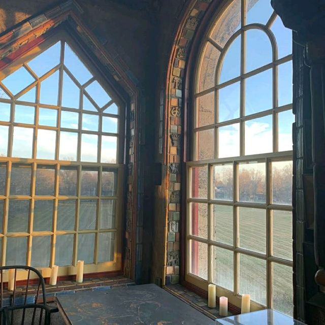 Fonthill Castle
