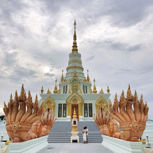 "เมื่อเมืองกลับหัว พระธาตุสุดอลังการ ซากโบสถ์กลางท