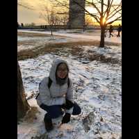 มาถ่ายรูปกับ Washington Monument กัน