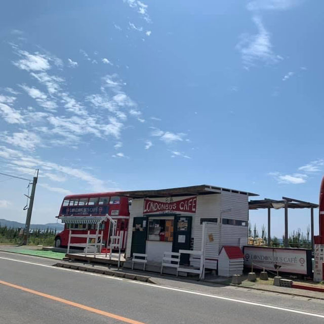 系島公路超特別London bus cafe🤩日本🇯🇵不一樣的風景