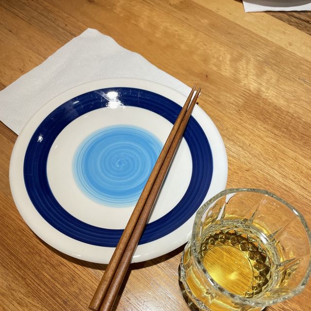 [부산 금정구] 크리스마스 분위기 물씬 풍기는 스위스 가정식 맛집 ‘베란다치즈’