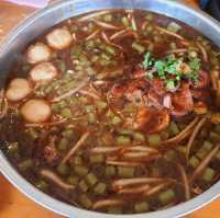 Waerfall coffeee ร้านก๋วยเตี๋ยวถูกปาก บ้านบึง 