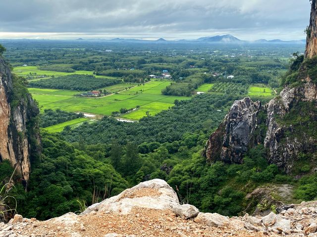 เขาคูหา