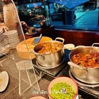 buffet นานาชาติ ฟัวกราส์ วากิว ขาหมู เป็ดปักกิ่ง