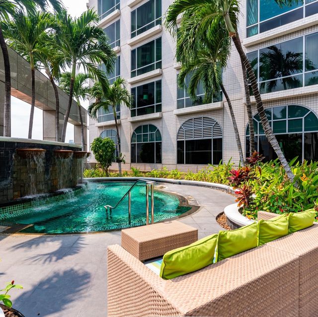 Conrad Bangkok ... Oasis in Bangkok Mid town