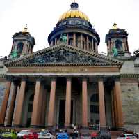 Saint Isaac’s Cathedral

มหาวิหารโดมทองคำ รัสเซีย