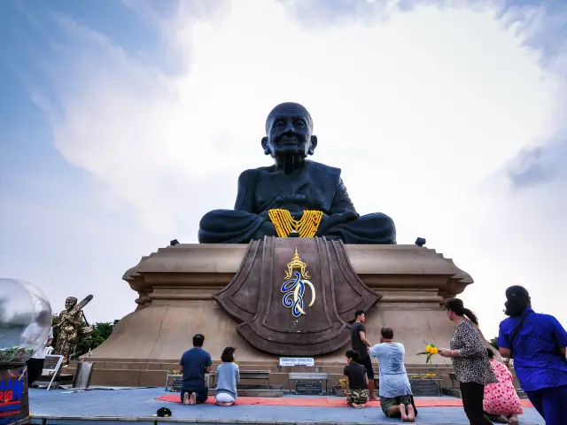 Wat Huay Mongkol@Bangkok