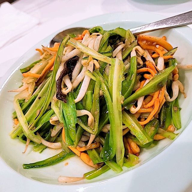 食堂 Shi Tang by Mahota Kitchen
