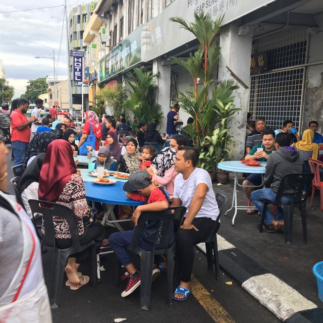 The best ‘Roti Canai Banjir’ in town!