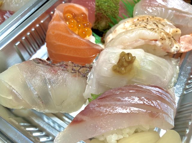 ‘문래동의 축복’ 신선하고 맛좋은 초밥맛집 ‘초밥마트’