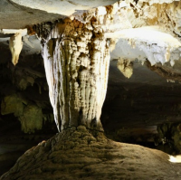 Deer & Lang Cave - Mulu National Park, MZV
