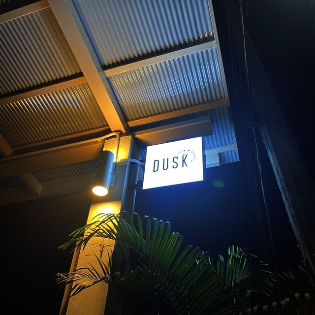 dusk cafe