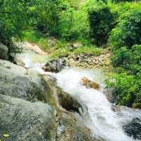 🏞️น้ำตกเฉินหลง กม.26นอก ทำนบ จังหวัดยะลา🍀🌿

   