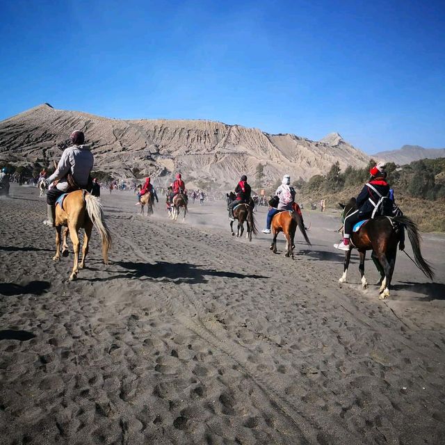 whispering sand @Bromo volcano  2022