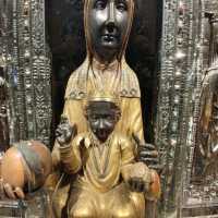 Black Madonna 