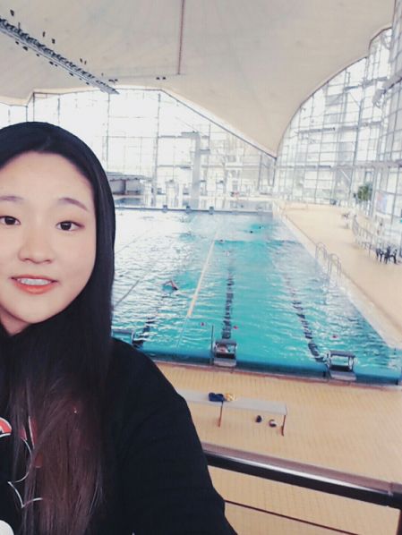 독일 뮌헨 올림픽 수영장에서 수영을 🏊🏻‍♀️