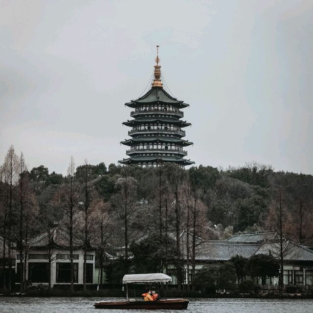 Beautiful Winters Day at West Lake