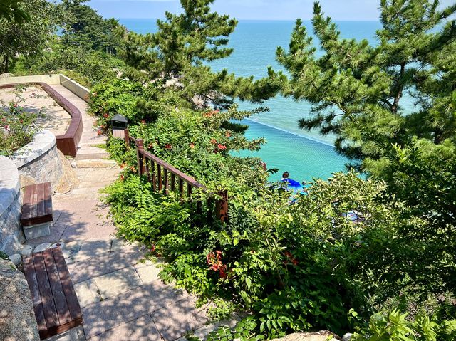 명산과 바다를 한눈에 담을 수 있는 별장, 모하이메이수