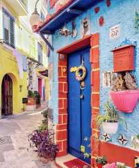 Italian cliff town | coastal town of Vietri