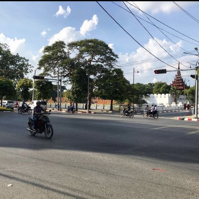 Mandalay , slow life city in the North