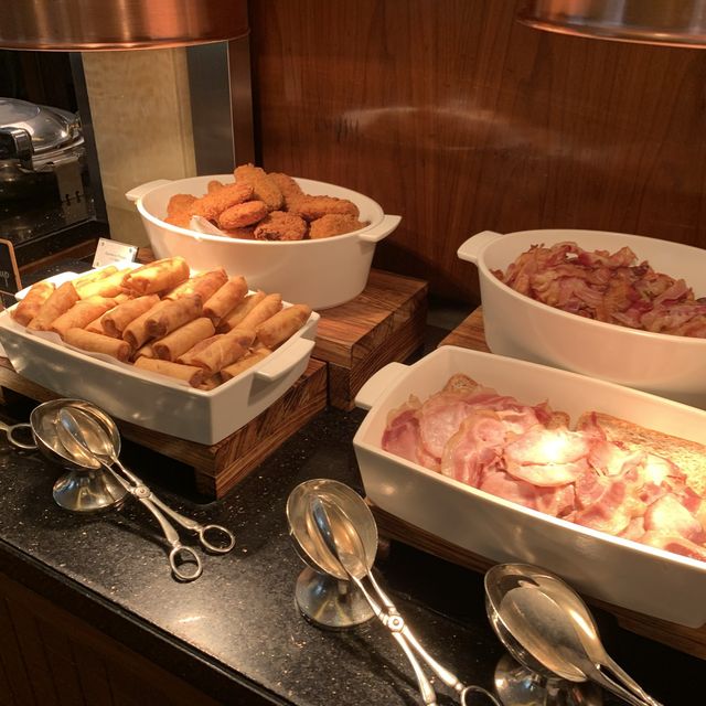 文華餅店自家出品麵包｜快船廊