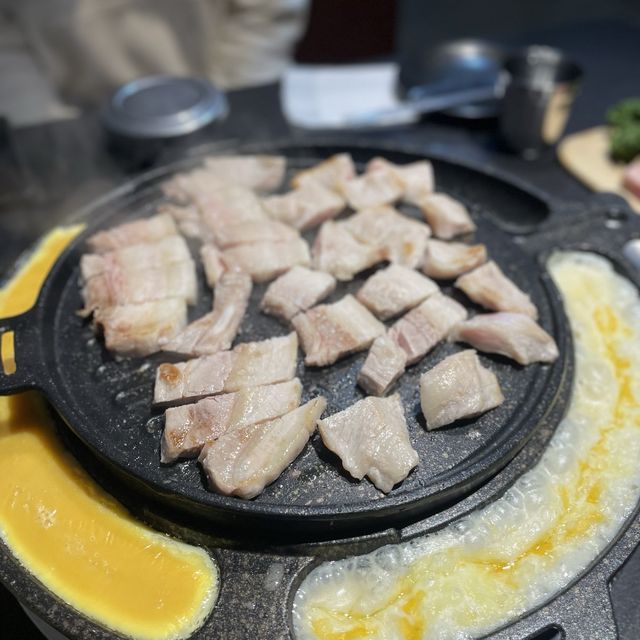 安妞韓國烤肉食堂 老闆娘超親切