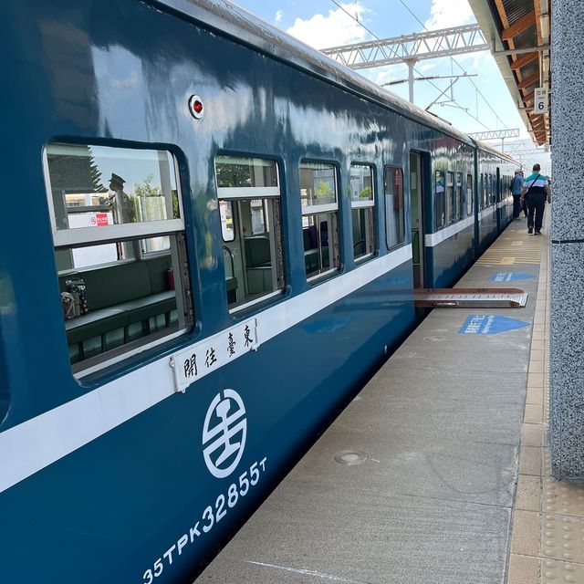 屏東枋寮鄉 ｜ 藍皮解憂號BREEZYBLUE、藍皮意象館 BREEZY BLUE STATION