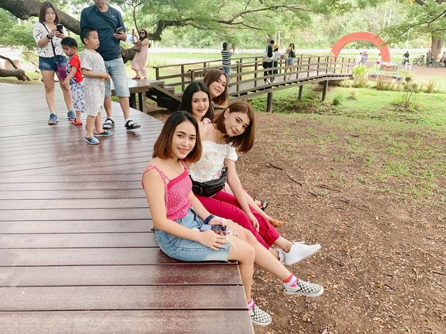 ต้นจามจุรียักษ์ กาญจนบุรี