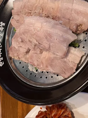 韓国/ソウル【江南】ポッサムの定番チェーン店💛ウォンハルモニポッサム🐷