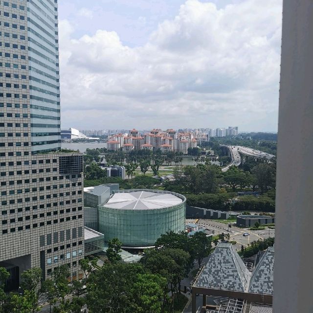 Conrad Singapore, Consistently 5*