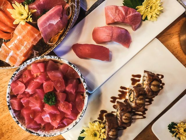 จัดเต็มกับอาหารญี่ปุ่นสุดพรีเมี่ยม Fuku intown