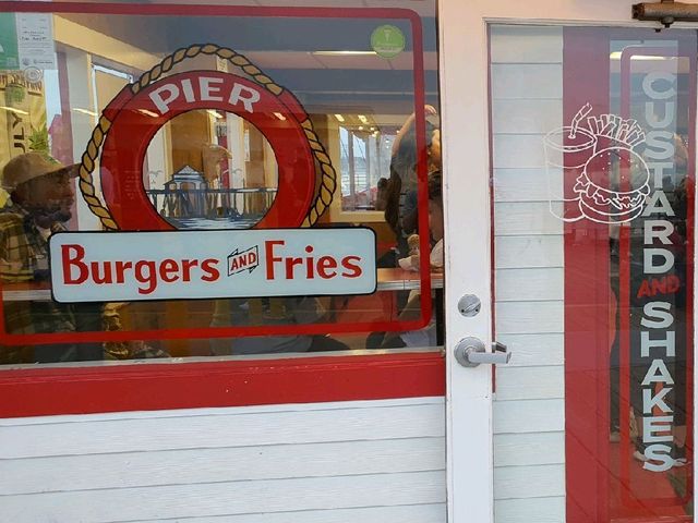 Pier Burger at Santa Monica Pier