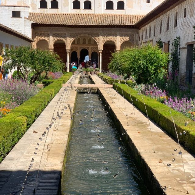 スペインのアルハンブラ宮殿に行ってきた🙋‍♀️