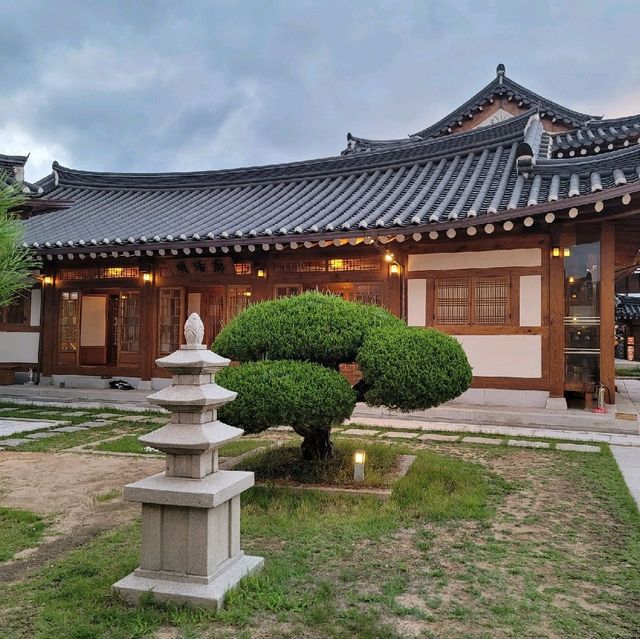 경주 여행 중 들려보면 좋을 감성 한옥 숙소 황남관