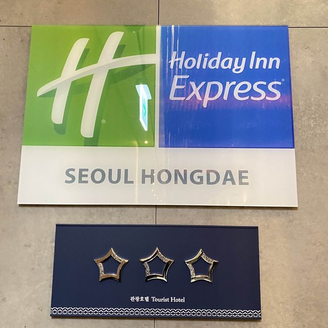 홍대앞! 호캉스는 여기에!!