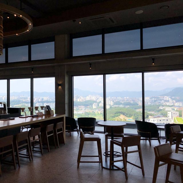 춘천의 구봉산 스타벅스는 꼭 가보세요☕