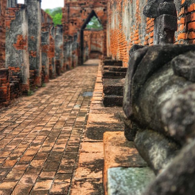 โบราณสถาน ที่ไม่ควรพลาด