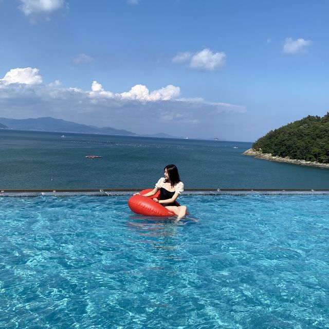 여수 메인풀장만 2개인 블루망고 풀빌라✨