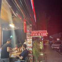土耳其遊記 fethiye 鐵板上的烤肉 第一次試羊肝串