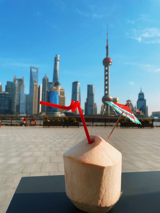 Coconuts by The Bund🥥🌴