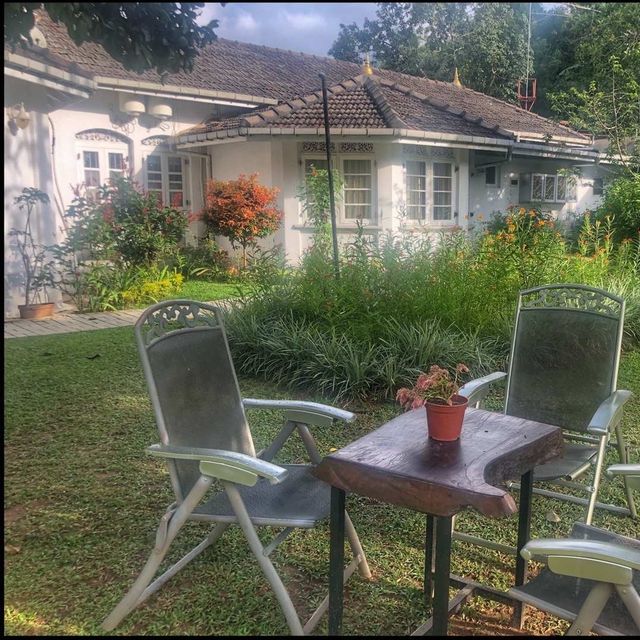 An elegant boutique hotel: Manor House 🏡 