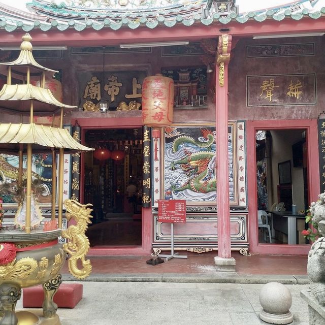 Hiang Thian Siang Ti Temple - Kuching