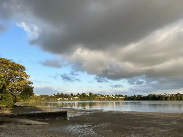 Auckland's lake