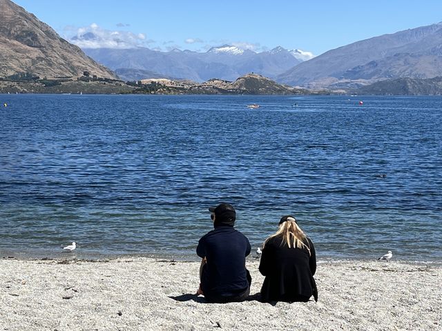 The tranquil lakeside of Wanaka Roy Bay.