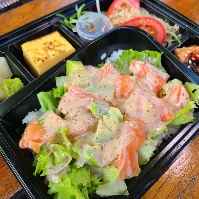 愉景灣暴食暴飲