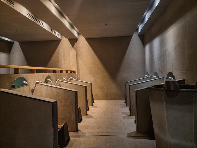 Let's Relax Onsen and Spa Thonglor