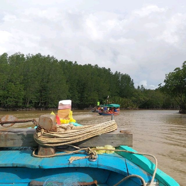 บ้านน้ำเชี่ยว