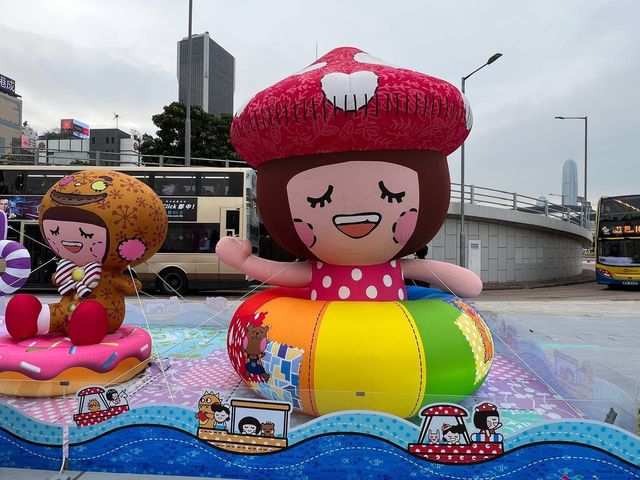 充氣Chocolate Rain裝置@灣仔海濱公園